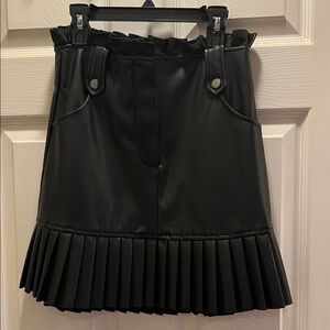 NWT Zara Black Pleated Mini Skirt